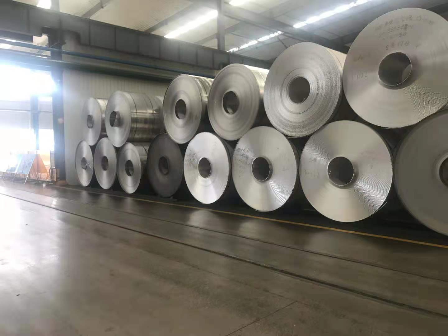 河南明泰（tài）參觀拜（bài）訪